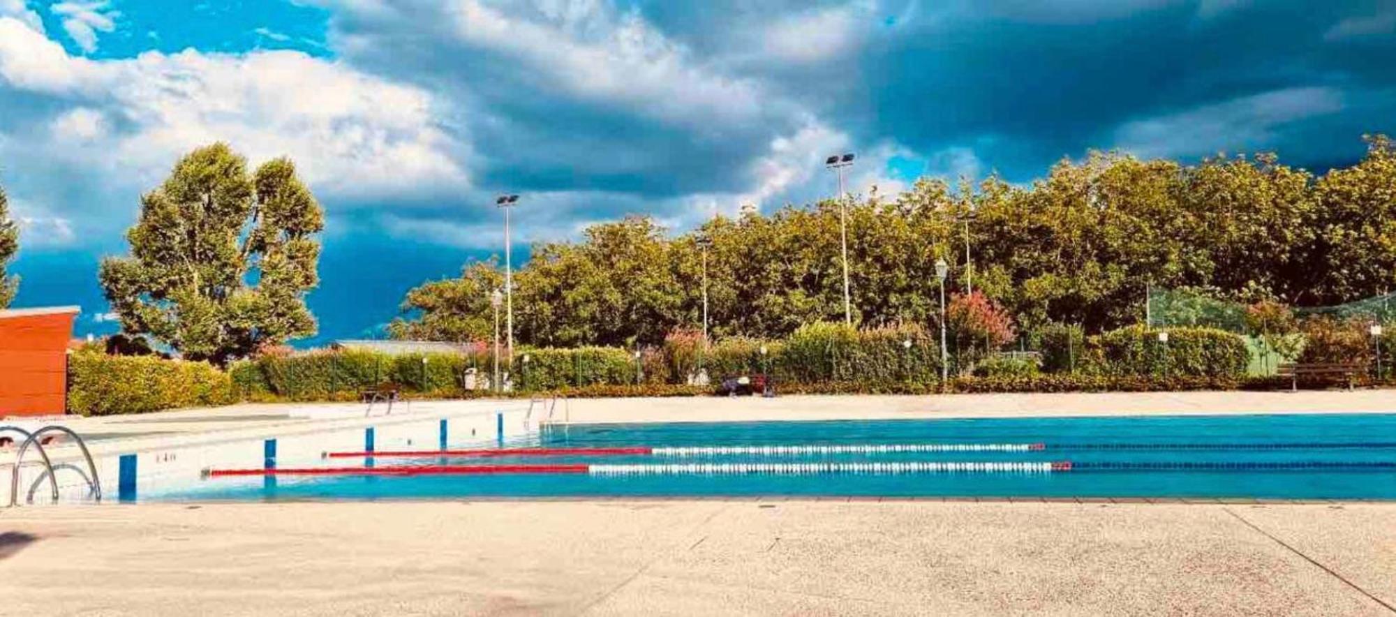 Appart'Hotel Chaleureux Au Coeur De Tullins - Le Roitelet מראה חיצוני תמונה